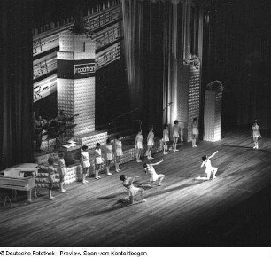 Dresden. Robotron-Betriebsfestspiele. "Leninprogramm" des VEB Robotron Elektronik Dresden