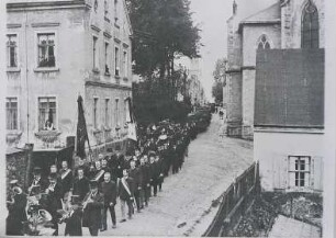Trauermarsch anlässlich des Begräbnisses von Ernst Müller in Johanngeorgenstadt : Trauermarsch anlässlich des Begräbnisses von Ernst Müller in Johanngeorgenstadt