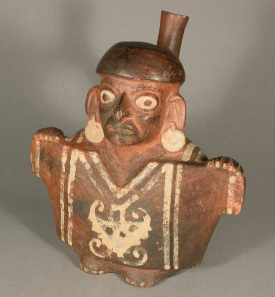 Standing anthropomorphic figure: Uncu presentation