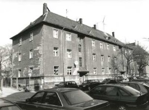 Dresden-Pieschen, Rückertstraße 23/25. Wohnanlage der Deutschen Post. Doppelwohnhaus (1929)