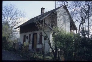 Bahnwärterhaus am Fußgängerübergang in km 31+