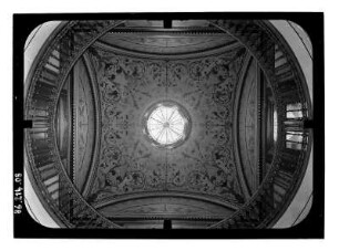 Passow. Herrenhaus (1830). Hauptbau. Kuppelgewölbe