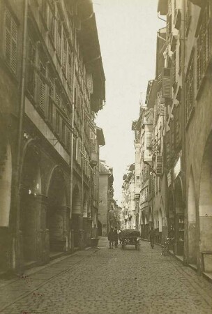 Bozen. Straßenbild