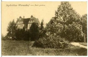 Wermsdorf. Altes Jagdschloss vom Park gesehen