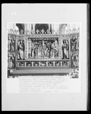 Kreuzaltar — Altar in geöffnetem Zustand — Altarschrein