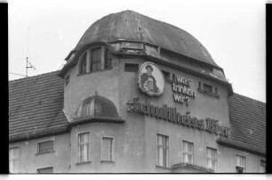 Kleinbildnegativ: Kottbusser Damm 63, 1977