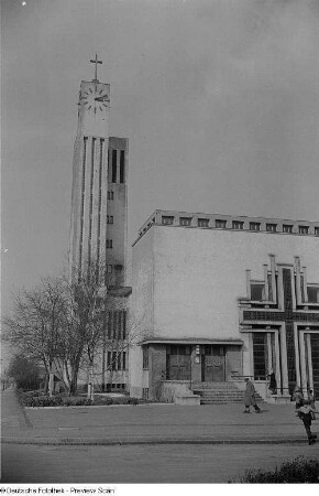 Teilansicht der Gohliser Versöhnungskirche