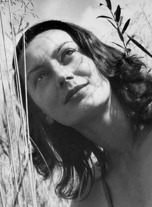 Portrait einer jungen Frau - Anja. Aufgenommen 1940