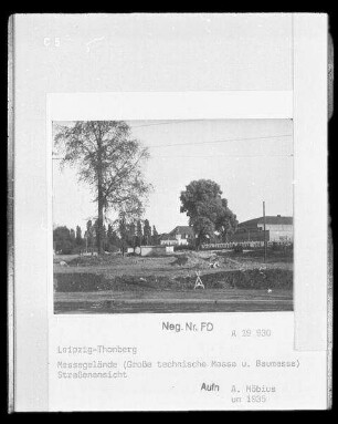 Thonberg, Blick auf das Messegelände Leipzig-Thonberg