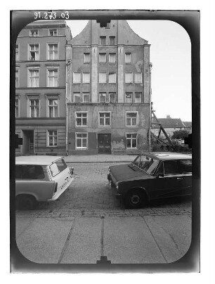 Stralsund-Altstadt, Semlowerstraße 16/15. Wohnhäuser (1878 [Nr. 16]). Straßenfront