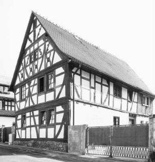 Fachwerkwohnhaus; Langen, Obergasse 17