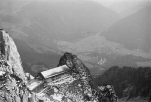 Wendelsteinhaus : Blick auf eine Berghütte auf dem Wendelstein (1838 m)