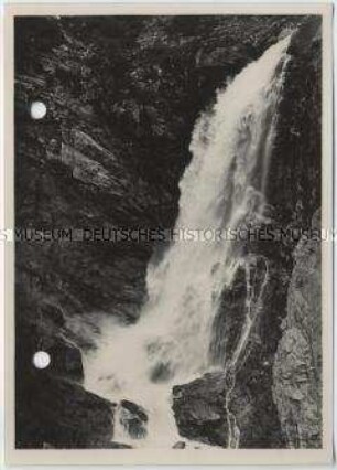 Videsaeter, Merok, Wasserfall