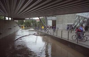 Dresden-Altstadt, Prager Straße. Einfahrt zur Tiefgarage (Wöhrl Plaza / Florentium / Rundkino)