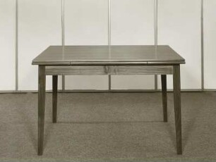 Ausziehtisch (Modell B 2)