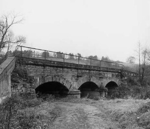 Bahnbrücke (Industriestraße); Löhnberg, Kallenbach