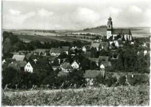 Leuben bei Lommatzsch. Blick auf Leuben