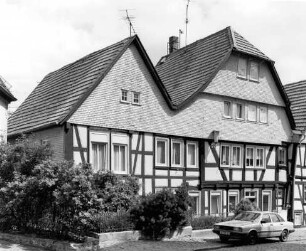 2 Fachwerkhäuser; Alsfeld, Kirchplatz 5