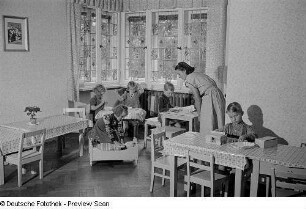 Spielende Kinder
