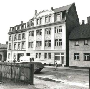 Markkleeberg, Koburger Straße 86/84. Wohnhäuser mit Läden (um 1897, bezeichnet 1911). Straßenansicht