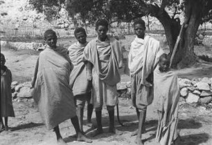 Männergruppe : Gruppenbild von jungen Männern