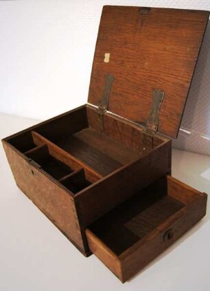 Holzkasten (Schatulle)