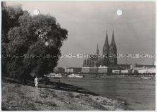 Köln, Hohe Domkirche St. Petrus und Rhein