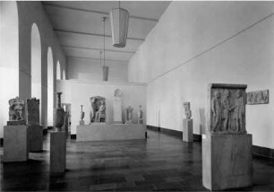 Aufstellung der Antikensammlung im Pergamonmuseum, Nordflügel