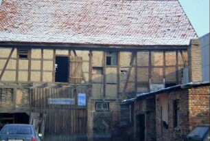 Fachwerkscheune, teilweise mit Lehm, teilweise mit Ziegeln ausgefacht