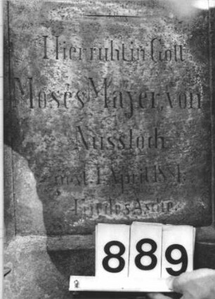 Grabstein 889 (Detailaufnahme 2)