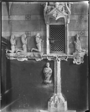Adelsheim Jakobskirche Chor-Westwand- Sakramentsnische (1494), Ausschnitt: Stifterfamilie von Adelsheim