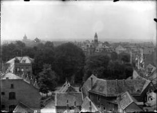 Blick vom Turm der Dreifaltigkeitskirche nach Westen