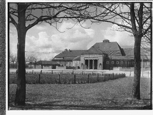 Stadthalle [Hauptrestaurant im Stadtpark] (Hamburg-Winterhude): Vorderfront : SchumacherWV Nr. 146