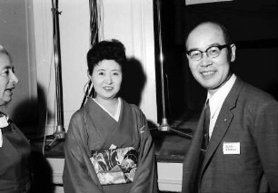 15. Tagung 1965 Physiker: H. Kiderlen, Ehepaar Yukawa