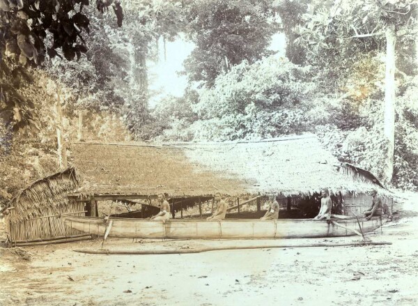 "Boathouse in Vásokup with boat, Amba"