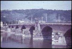 Blick auf die Römerbrücke in Trier