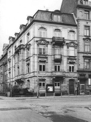 Mietshaus; Frankfurt, Eckenheimer Landstraße 17
