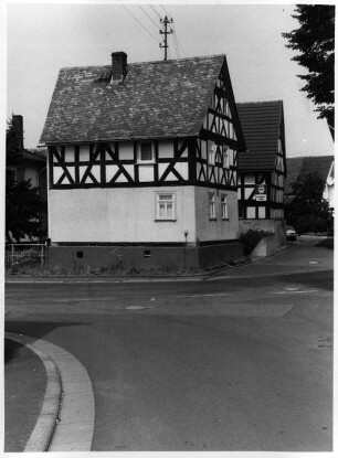 Hohenahr, Erdaer Straße 1