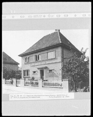 Güstrow, Gustav-Adolf-Straße 2. Einfamilienhaus (um 1935; A. Kegebein)