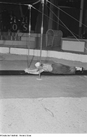 Schausteller des Zirkus Benneweis