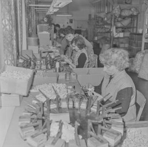 Spielwaren Kurt Haufe Kamenz (später VEB Kamenzer Spielwaren). Produktion