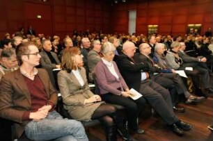 SLUB, Ausstellung "100 Jahre Bibliotheca Hertziana in Rom" : Zuhörer der Ausstellungseröffnung im Vortragssaal