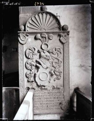 Alexanderkirche; innen, Grabstein A. von Bettendorf 1578