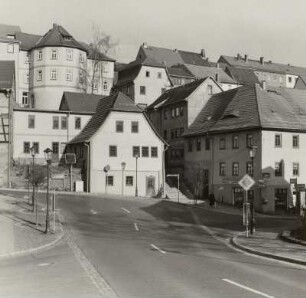 Stadtansicht mit zum Wohnhaus umgebautem Stadtmauerturm
