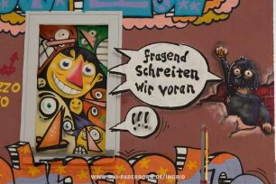fragend schreiten wir voran