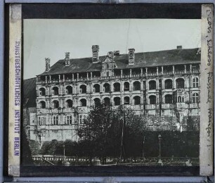 Blois, Schloss : Flügel François I., Fassade