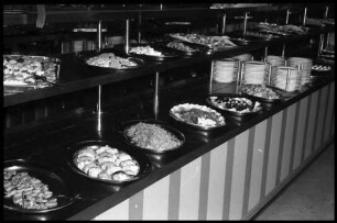 Grossenbrode: Buffet [auf der Fähre], Gerichte