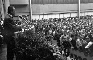 Freiburg: Stadthalle; Willy Brandt; spricht