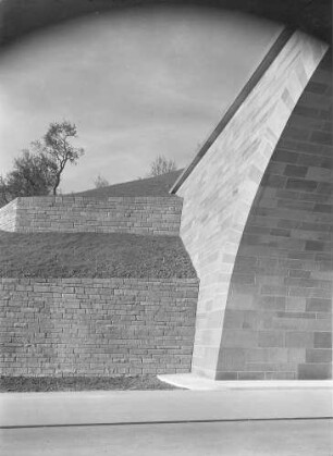 Engelbergtunnel, km 581,940 - 582,260 Südportal, Röhre Stuttgart - Heilbronn