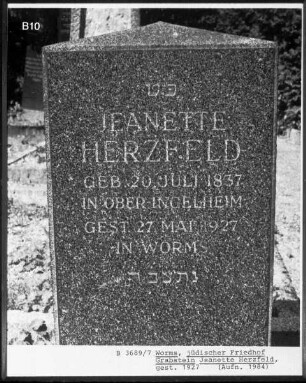 Grabstein von Jeanette Herzfeld (gestorben 1927.05.27)